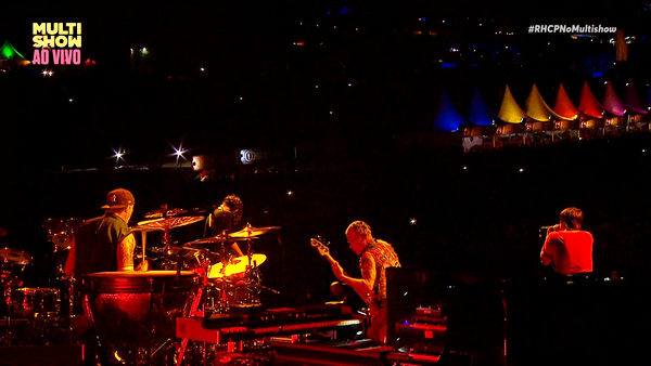 [音乐节] 美国另类摇滚红辣椒 Red Hot Chili Peppers – Lollapalooza Festival Brazil 2018 [HDTV 1080i]