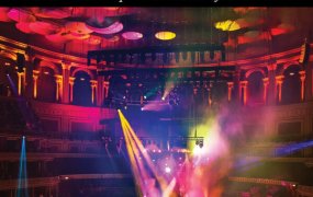 蓝光原盘] 英国前卫摇滚乐队Steve Hackett - The Lamb Stands Up Live At The Royal Albert Hall 2025 [Blu-ray 1080p]